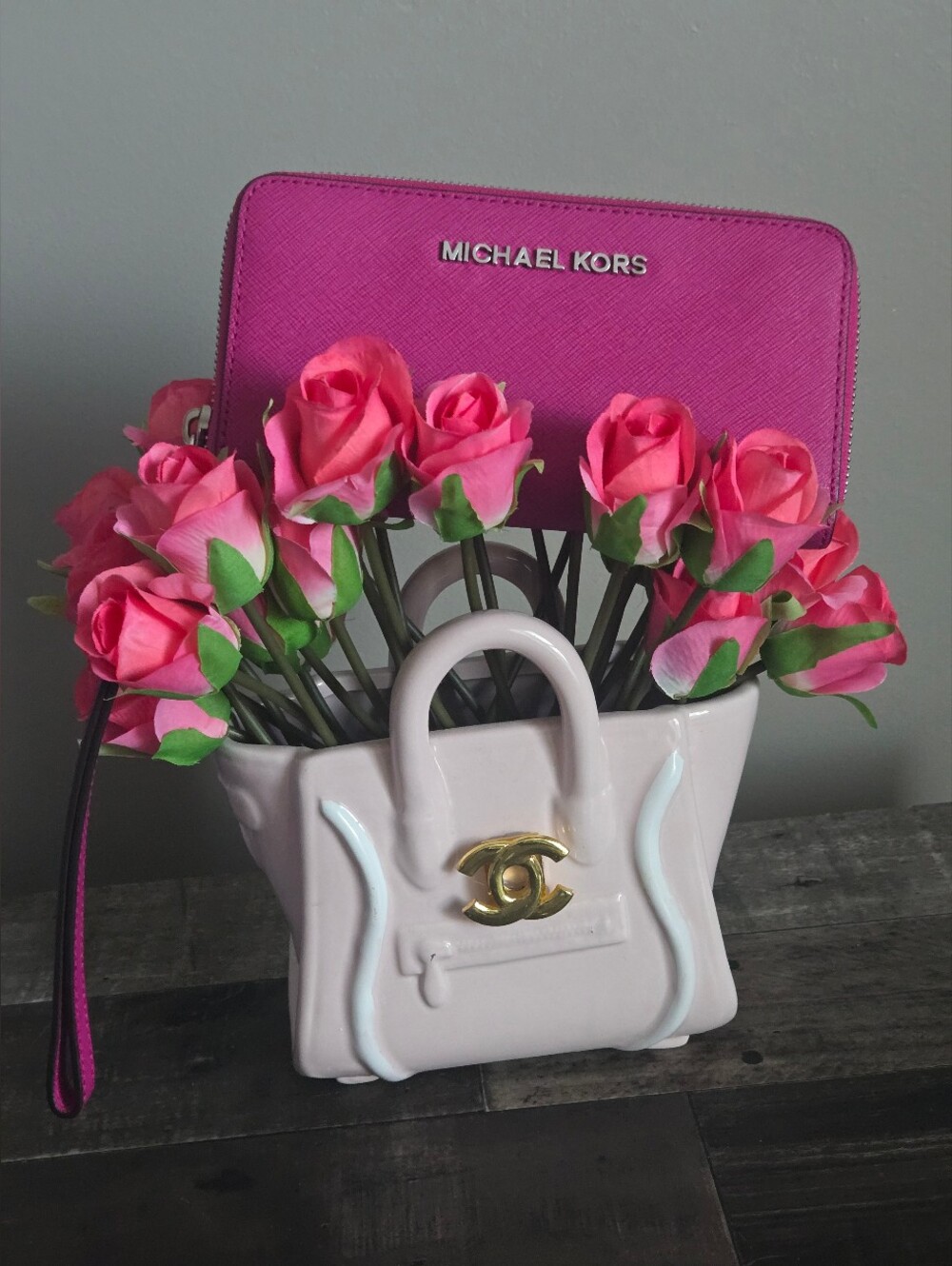 Michael Kors Fuchsia Wallet